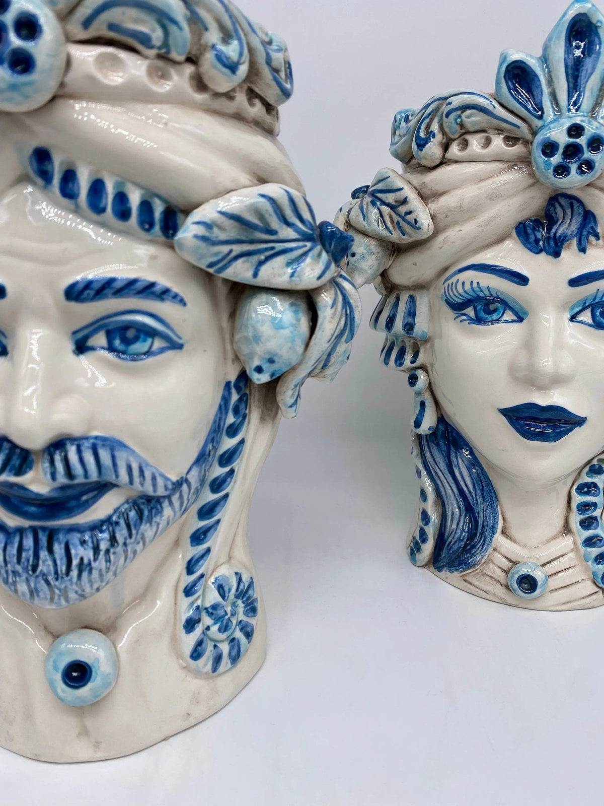 Teste di Moro Classica Ceramica Caltagirone cm H.27 L.20 Artigianale Bianco Blu DD CERAMICHE SICILIANE