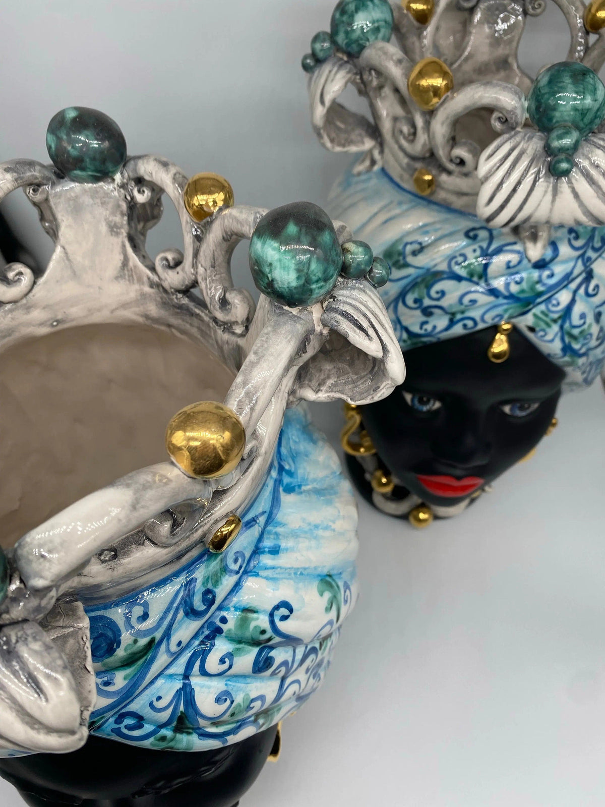 Teste di Moro Diana Ceramica Caltagirone cm H.40 L.25 Artigianale Celeste Oro Sfere Verde DD CERAMICHE SICILIANE