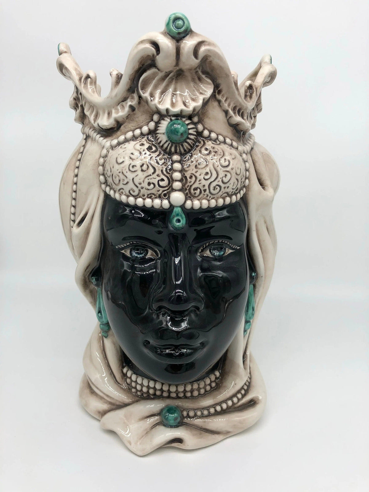Teste di Moro Emiro Ceramica Caltagirone cm H.30 L.18 Artigianale Écru Sfere Verde DD CERAMICHE SICILIANE