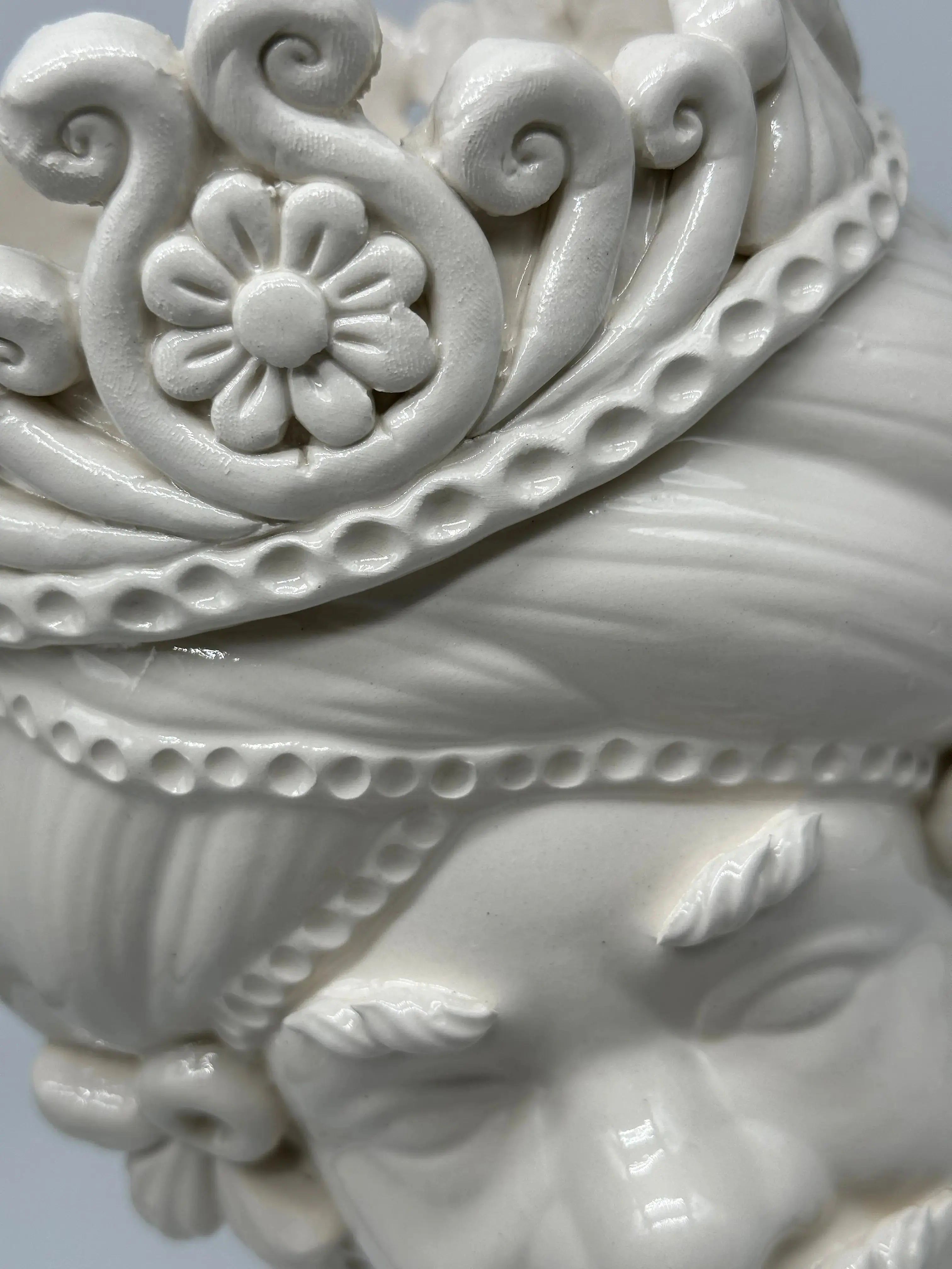 Teste di Moro Moresca Ceramica Caltagirone cm H.28 L.19 Artigianale Monocolore Bianco - TESTA DI MORO