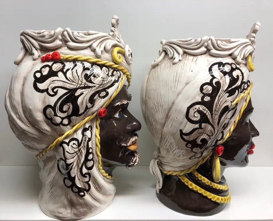 Teste di Moro Moresca Ceramica Caltagirone cm H.49 L.33 Artigianale Decorazione Barocco dettagli Giallo DD CERAMICHE SICILIANE